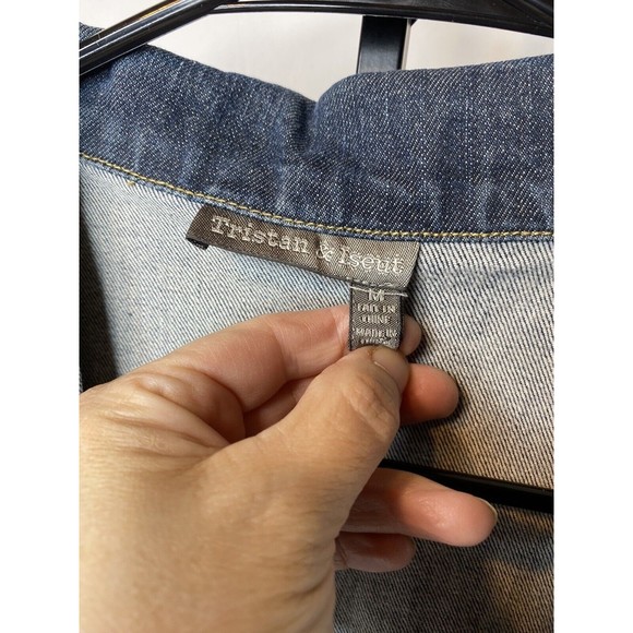 Tristan and Iseut Woman Denim Jacket Long Slv Button Front, size medium - Picture 7 of 12